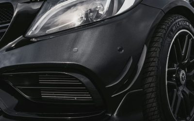 Why People Are Choosing Black Car Wraps for Their Cars